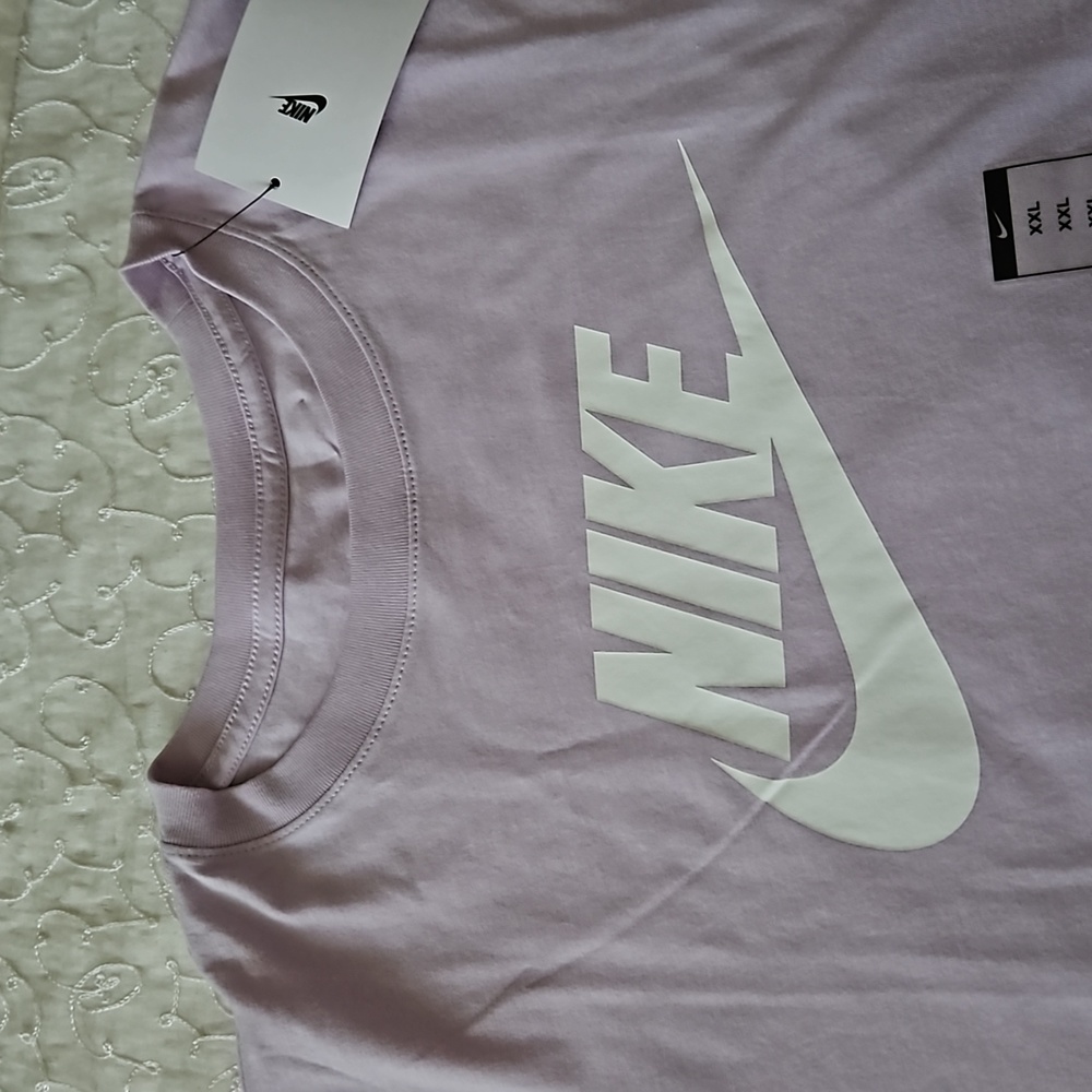 Nike XXL Cotton Tee - Pit 25; Length 29" - Picture 2 of 4
